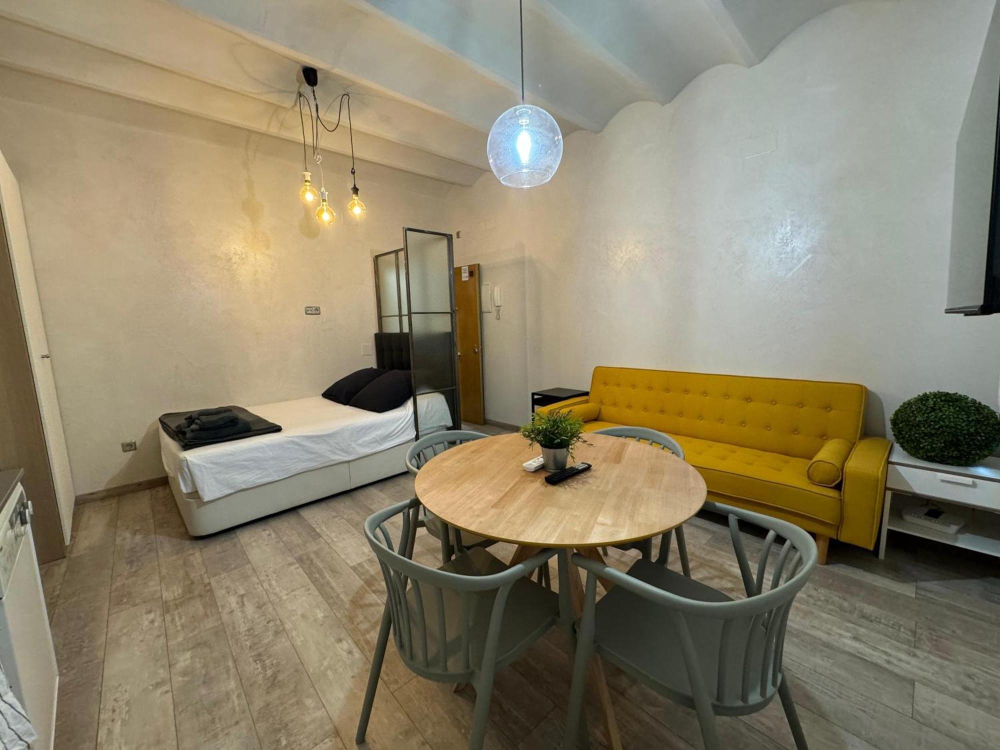 Appartamento Ama Madrid Santa Ana Esterno foto